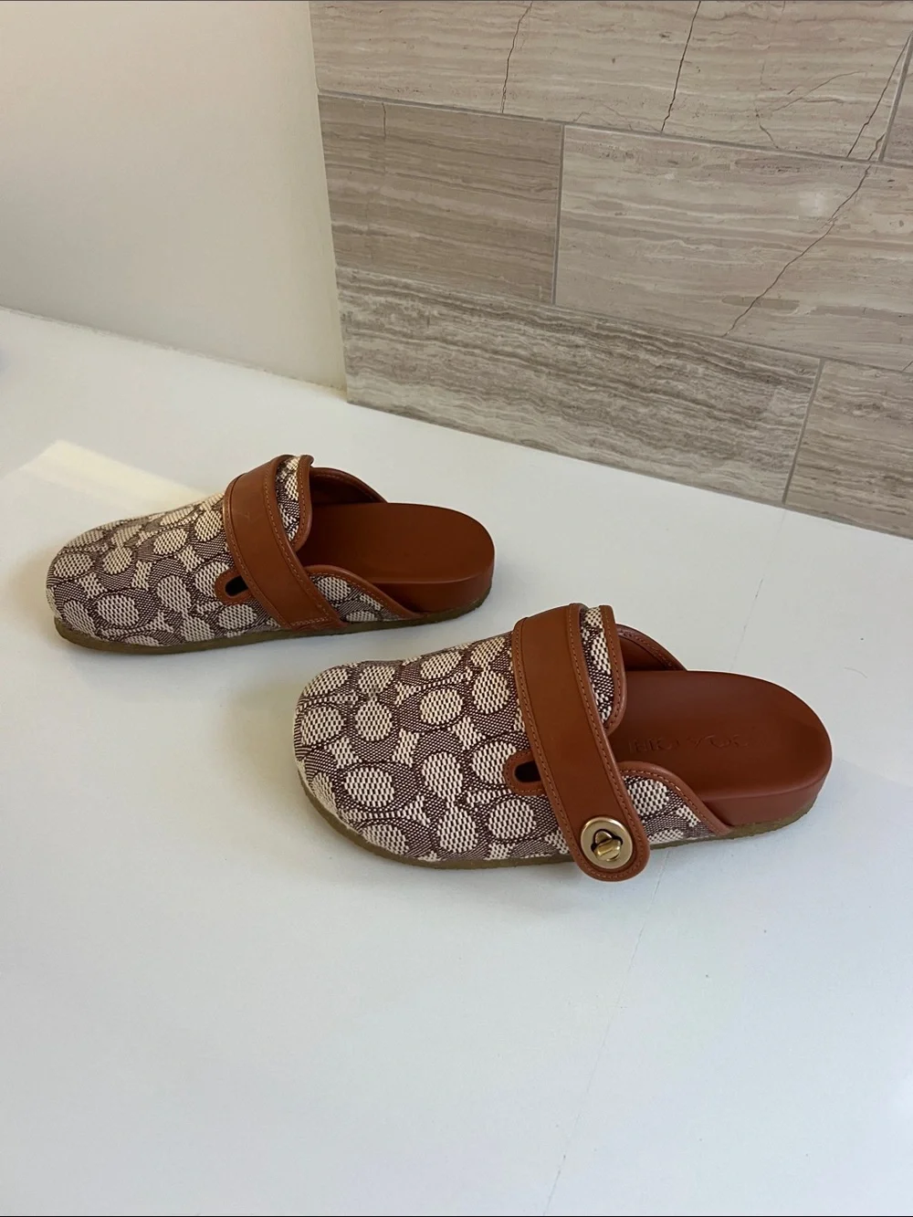 Coach blake cocoa burnished amber jacquard logo mules clogs turnlock straps 5